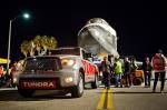 Toyota Tundra Tows the Space Shuttle Endeavour 2012 года